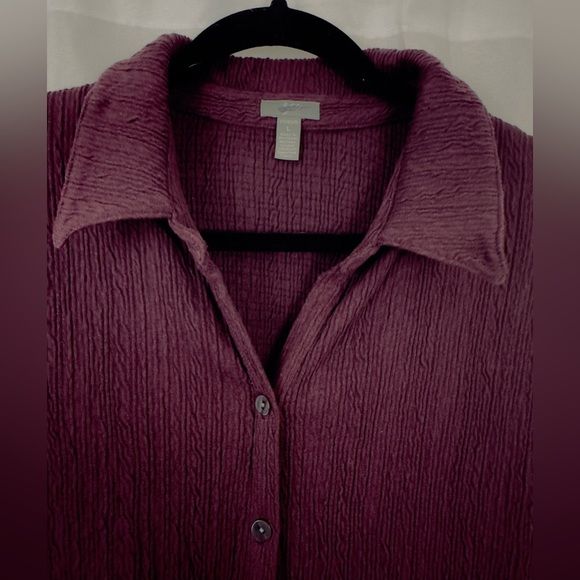 J. Jill Wine Colored Stretch V-Neck Collared Button Down Blouse … - Picture 3 of 6